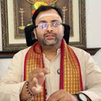 Dr. B. Vijayakumar