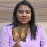 Sara – Tarot Astrologer