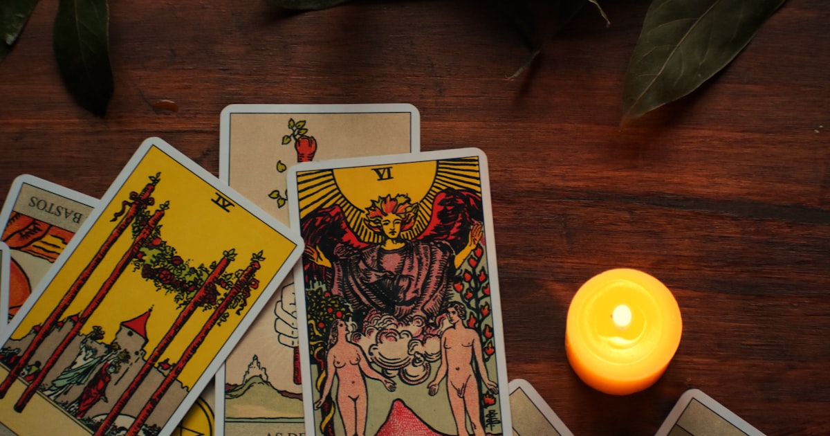 The Zodiac in the Cards: How Astrological Correspondences Elevate Your Tarot Readings